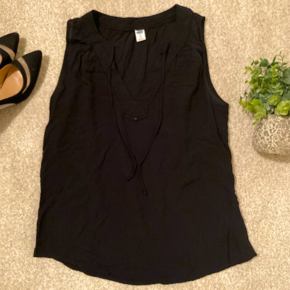 Old Navy XS Women’s Sleeveless Top